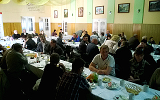 Śniadanie Wielkanocne dla bezdomnych, starszych i samotnych w Bartoszycach
